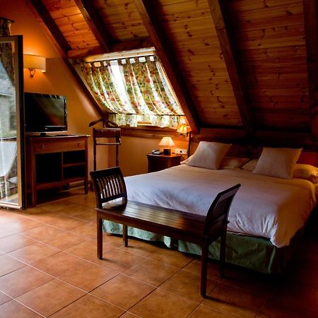 Mauberme Mountain Boutique Hotel Salardu Exterior photo