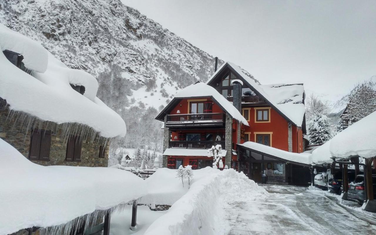 Mauberme Mountain Boutique Hotel Salardu Exterior photo